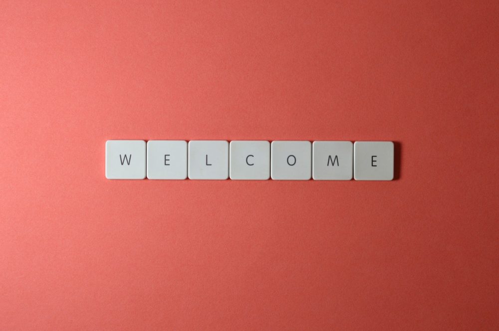 lettere welcome per indicare verbale di consegna